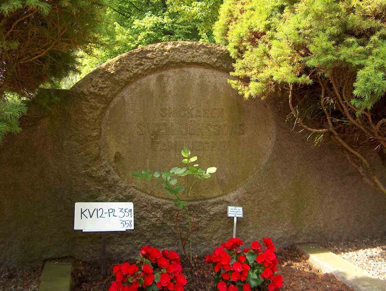 Grave number: HÖB 12   358