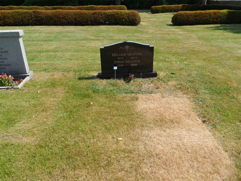 Grave number: ÖH H   107, 108