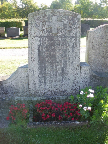 Grave number: NSK 05    32