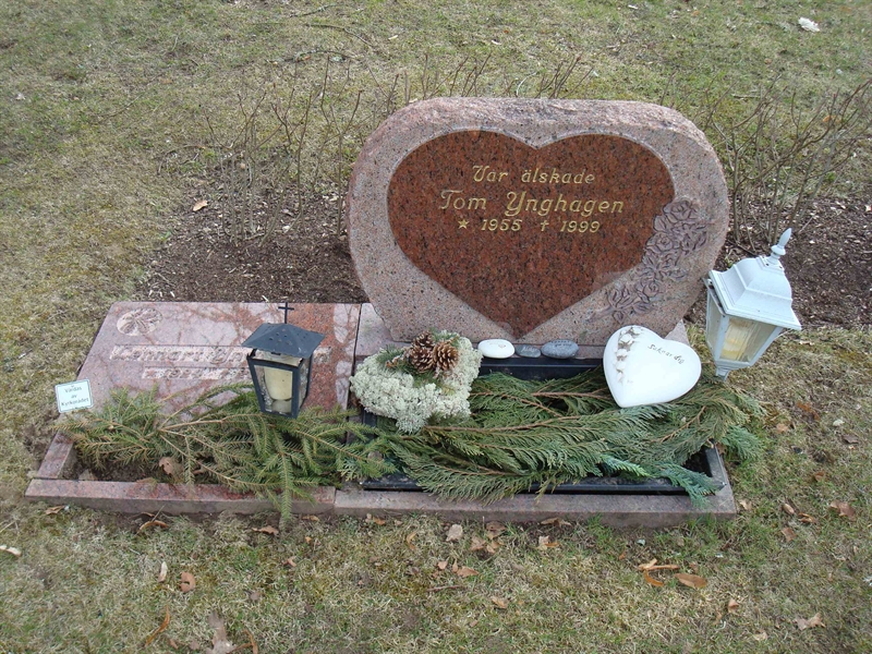 Grave number: KU 11    23