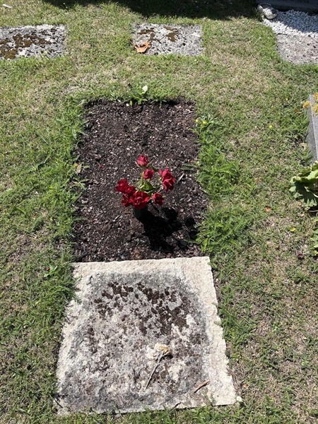Grave number: NK I:U   156