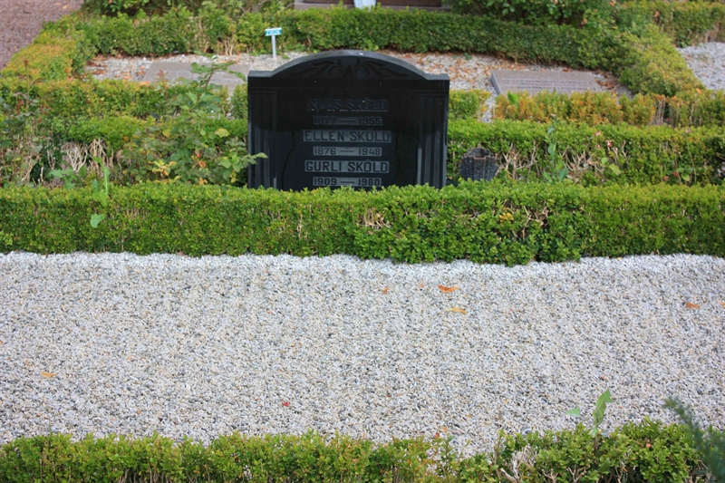 Grave number: Ö 23i    51, 52