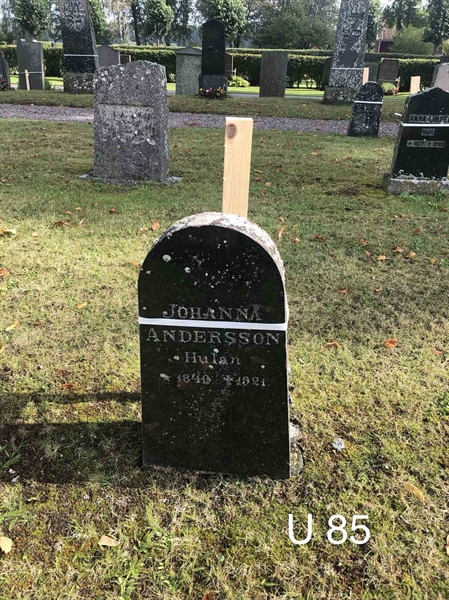 Grave number: AK U    85