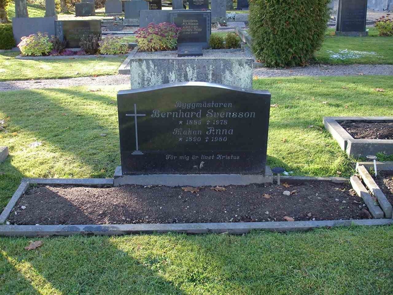 Grave number: FG P    24, 25