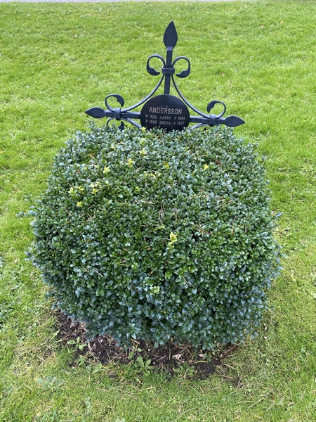 Gravnummer: 2 E    83