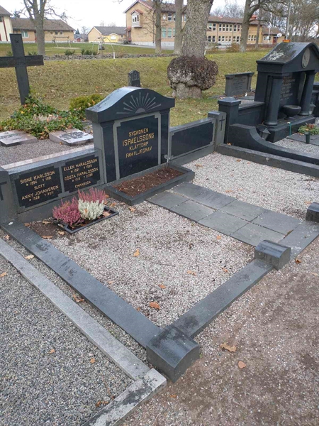 Grave number: VK C   445, 446, 447, 448