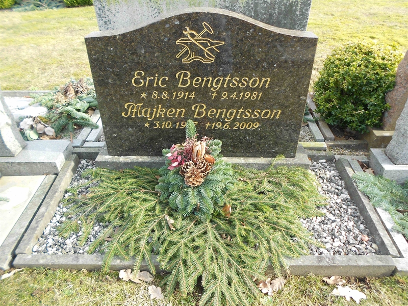 Grave number: NÅ M3U    25