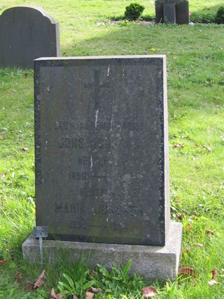 Grave number: 1 6    30