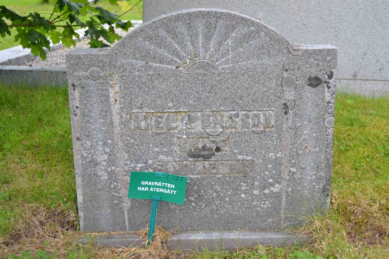 Grave number: 1 K   125