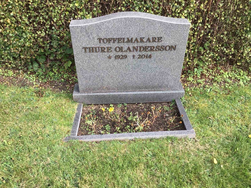 Grave number: 20 C   146-147