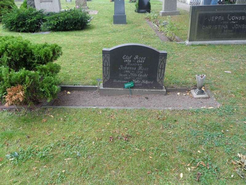 Grave number: SK B   136, 137