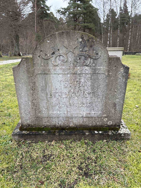 Grave number: L B 42