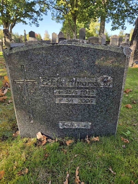 Grave number: T A A   346