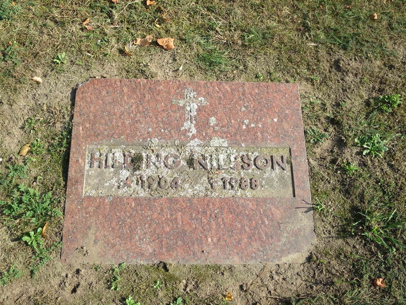 Grave number: HK E    64