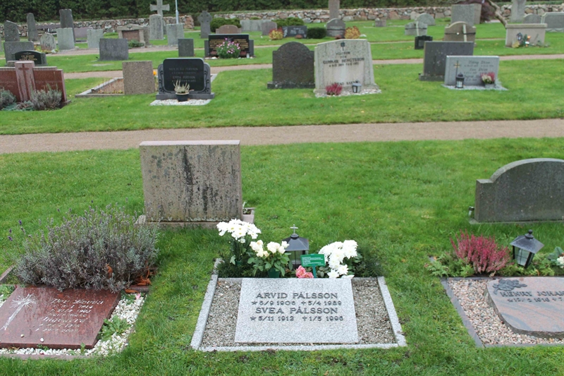 Grave number: ÖKK 5    48