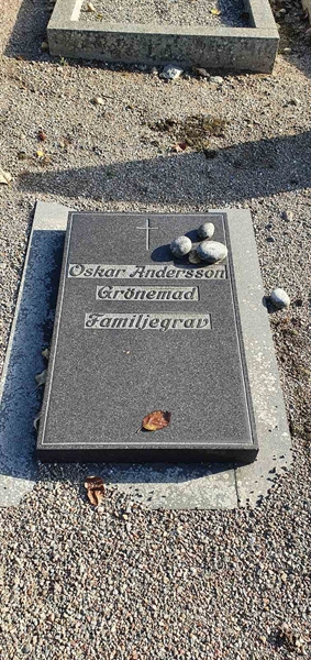 Grave number: GG 008  0900