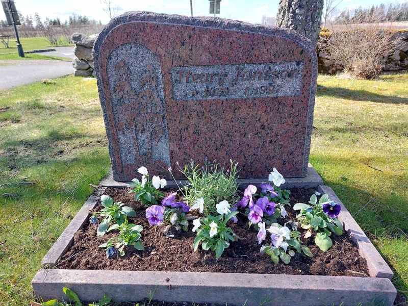 Grave number: HV 26   73