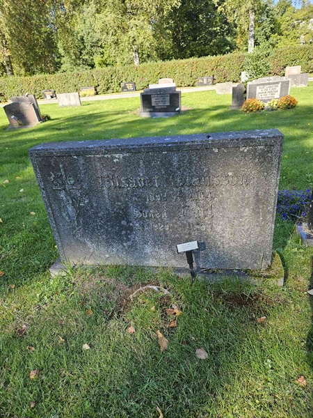 Grave number: Fr 7   401