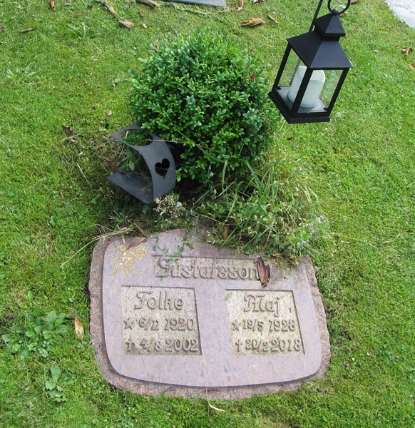 Grave number: HN KASTA    71