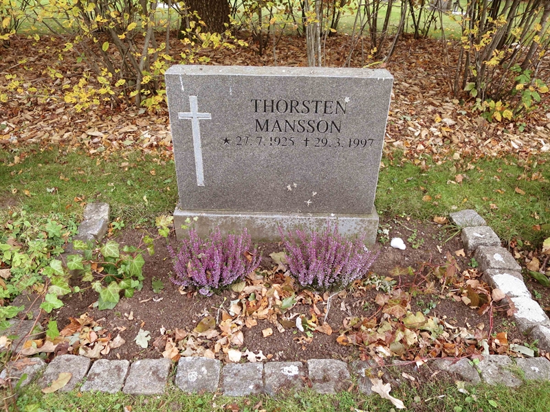 Grave number: HNB RL.I     2A