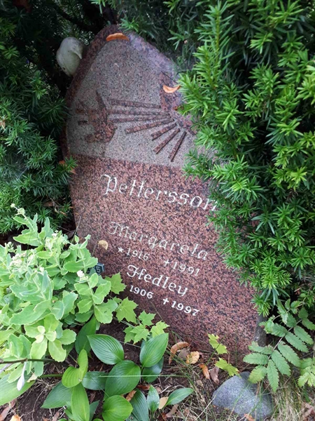 Hautatunnus: GK U 4   185