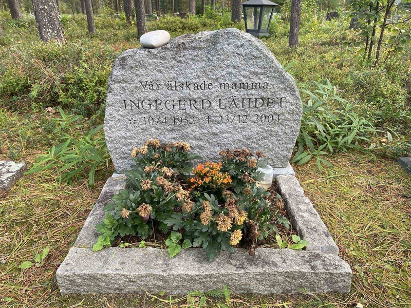 Grave number: 3 15    94