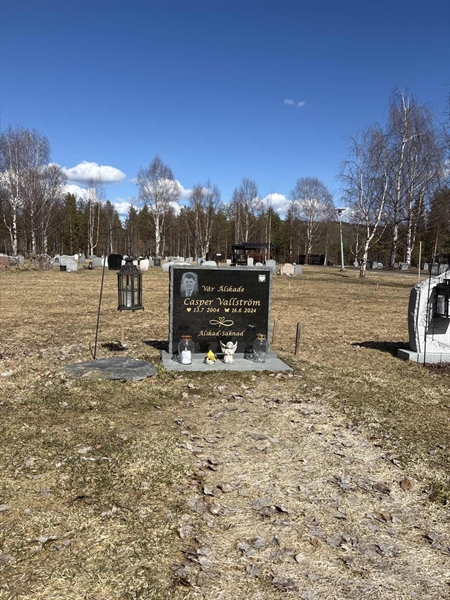 Grave number: NK 21    62-65