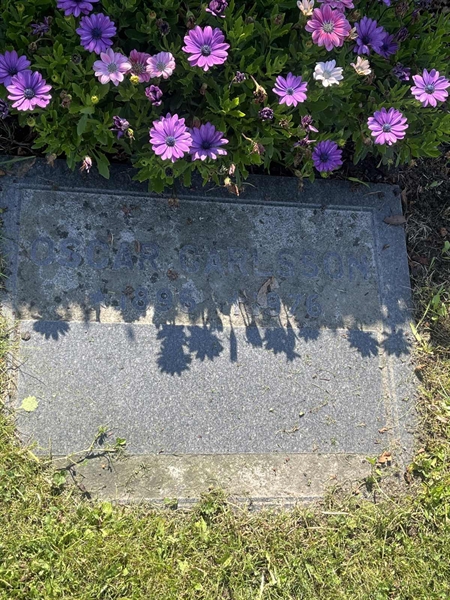 Grave number: 1 2 W   184