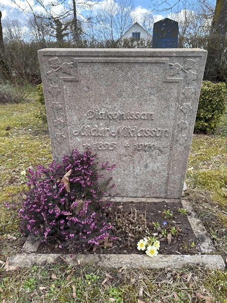 Grave number: LO 47