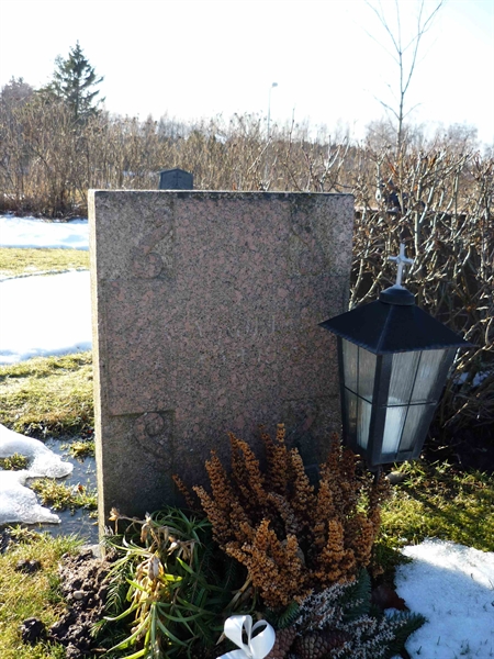 Grave number: B VÄ 385