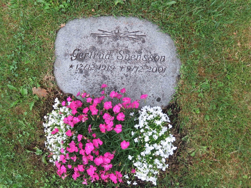 Grave number: 01 Y    52