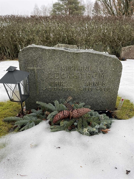 Gravnummer: SJ K     4, 5