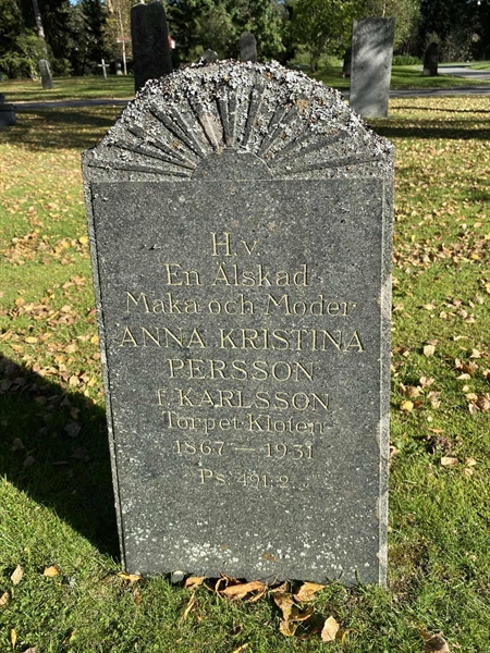 Grave number: 6 01 144