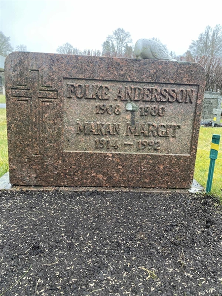 Hautatunnus: 1 24    105