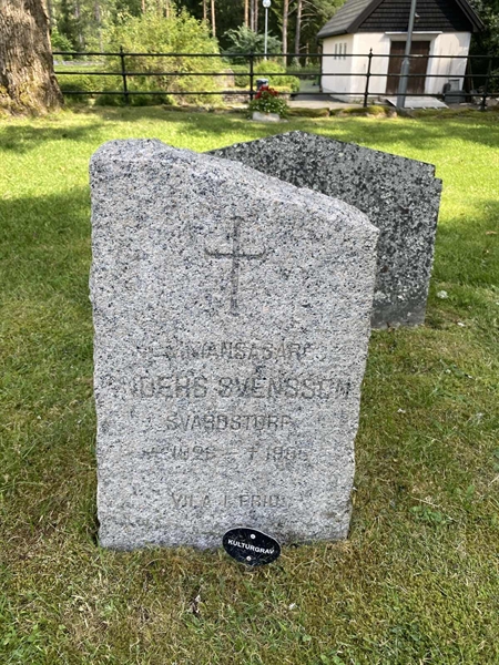 Grave number: 04 A 439