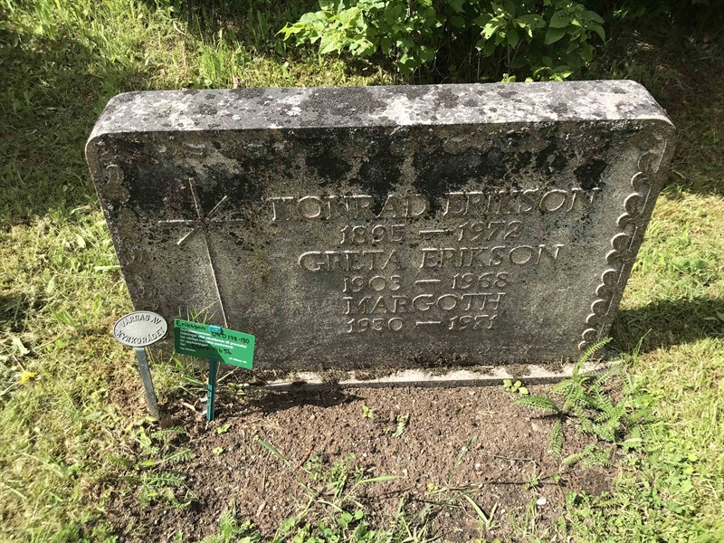Grave number: UN D   180, 181, 182