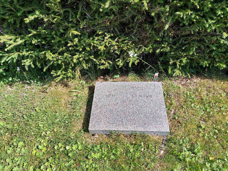Grave number: SK 5    42