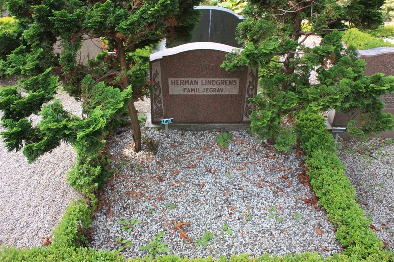 Grave number: Ö U07    14