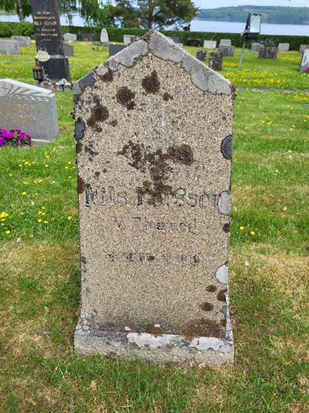 Grave number: kö 01 05   120