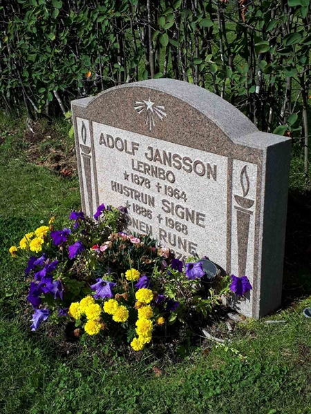 Gravnummer: NK F A   109