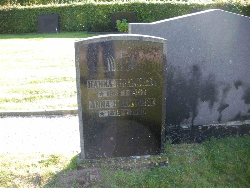 Grave number: NSK 09     7