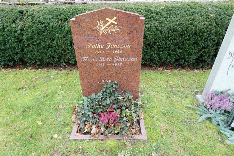 Grave number: TR 3   191