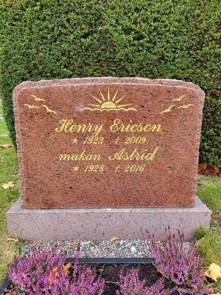 Grave number: T TNK   244-245