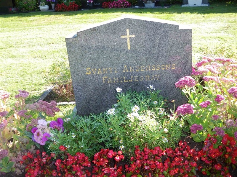 Grave number: NSK 09    21