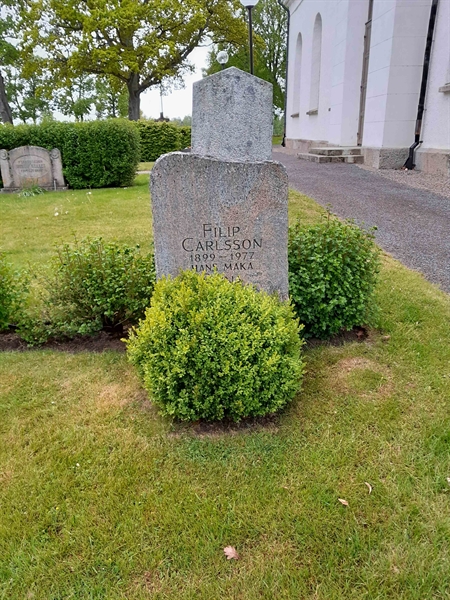 Gravnummer: ROG G  107, 108