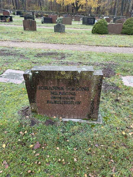 Grave number: VV 6   131, 132