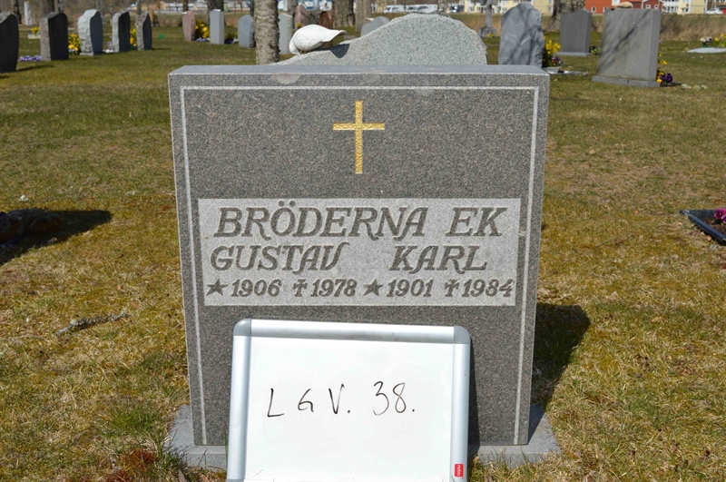 Grave number: LG V    38