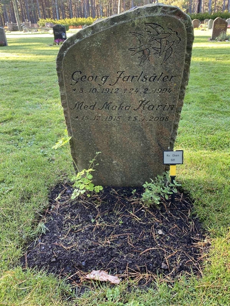 Hautatunnus: 2 E   681