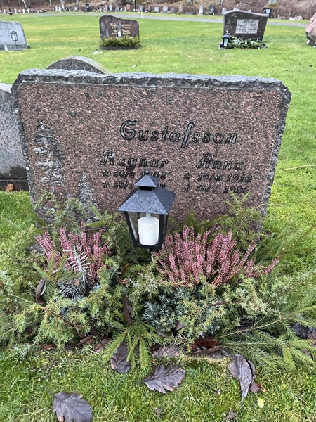 Grave number: Ärt 60 26    43+44