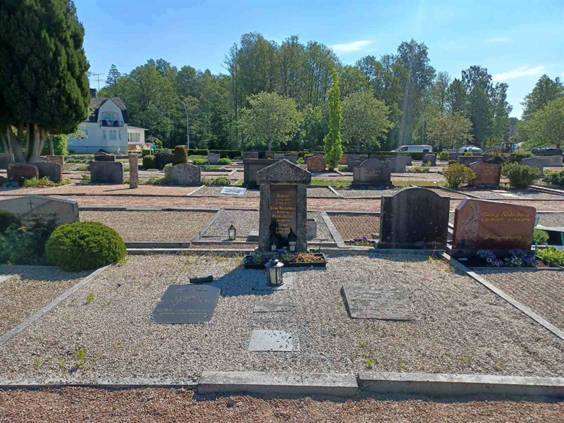 Grave number: OS E    39, 40, 41, 42